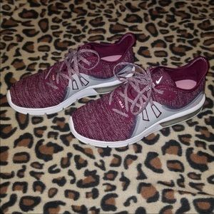 Women’s Nike air max sequent